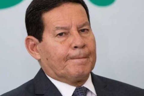Mourão diz que avisaria Bolsonaro se fosse encontrar Moraes: “Não somos bandidos”
