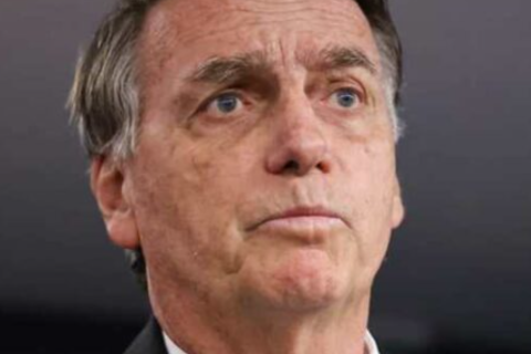 URGENTE: Moraes ameaça prender Bolsonaro por entrevistas nas redes sociais
