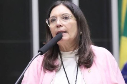 A gravidade da situação demanda ação”: Bia Kicis convoca patriotas às ruas neste domingo