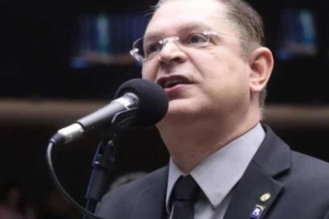 Sóstenes Cavalcante rebate Lula: “Lave sua boca com álcool”