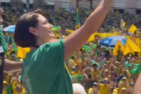 Michelle sobre Reaja, Brasil: “Que reacenda o vigor brasileiro”