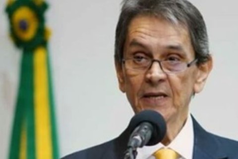 PGR sugere prisão domiciliar para Roberto Jefferson devido a estado de saúde grave