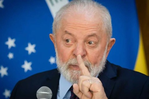 “Se tiver filho meu envolvido, será investigado”, diz Lula sobre INSS