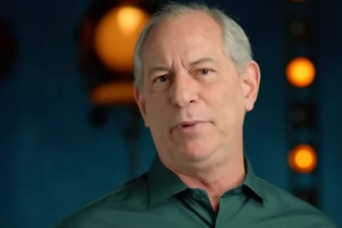 Ciro Gomes tenta retorno ao poder regional e se filia ao PSDB de olho nas eleições de 2026