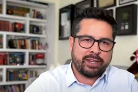 STF Ignora Tratado com EUA e Cita Paulo Figueiredo por Edital