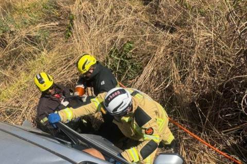 Tragédia na GO-080: mulher morre em acidente e dois homens ficam feridos