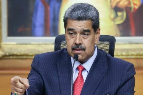 Maduro prepara mobilização com 4,5 milhões de milicianos em resposta aos EUA