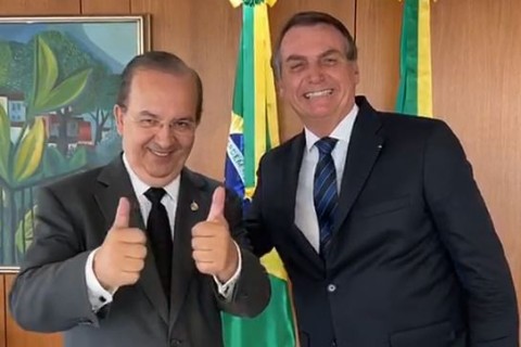 Reeleição: Pesquisa mostra Jorginho na frente em todos os cenários e oposição sem força em SC