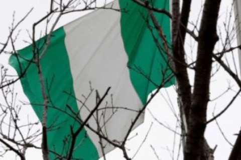 Mina colapsa e mais de 18 vidas são perdidas na Nigéria