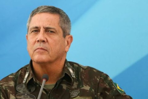 Defesa afirma que Braga Netto é bode expiatório