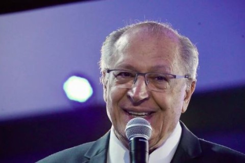 Alckmin: “Estamos otimistas para a conversa entre Lula e Trump”
