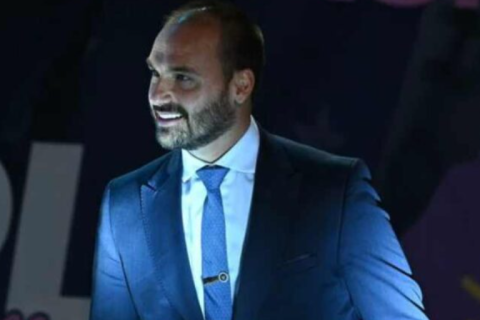 Eduardo Bolsonaro ao SBT: Sanção dos EUA contra Moraes teve data marcada para sair por duas vezes