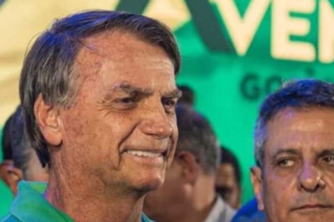 Vaza Relato Preocupante Sobre Bolsonaro: “Vomito 10 Vezes Por Dia”