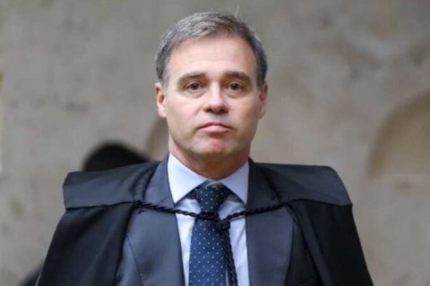 Toffoli perde relatoria e Mendonça assume investigação de fraudes no INSS