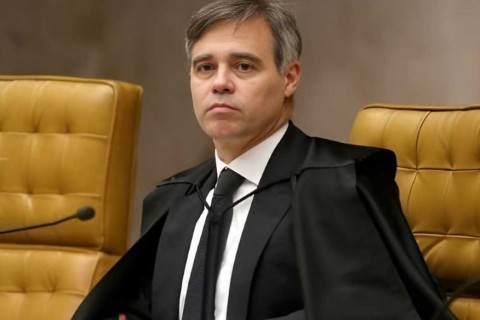 URGENTE: André Mendonça assume ação da defesa de Filipe Martins no STF