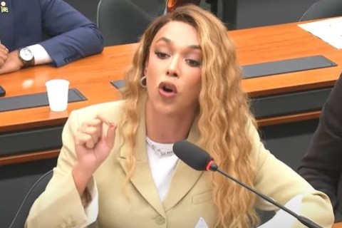 Erika Hilton chama críticos de “gentalha” e se vitimiza após ser cobrada por ostentação
