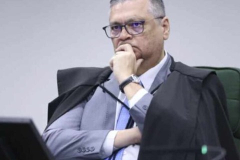 Aliados de Trump ignoram Dino: “Decisão inútil e sem efeito”