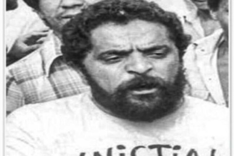 Michelle Bolsonaro resgata foto de Lula pedindo anistia em 1979