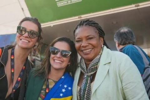 Margareth Menezes leva comitiva de 14 pessoas a Cannes com recursos públicos; custos seguem sob sigilo