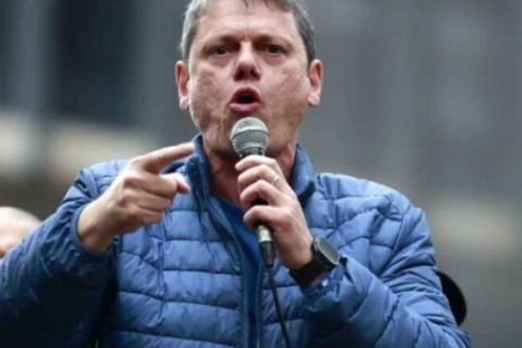 Tarcísio critica condenação de Bolsonaro: “Sentença injusta”