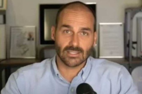 PF abre processo contra Eduardo Bolsonaro por atuação nos EUA
