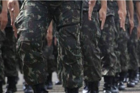 Exército Brasileiro perde 1,7 milhão de seguidores nas redes sociais desde da posse de Lula