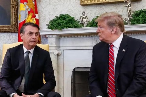 Bolsonaro pediu ajuda a advogado de Trump para agradecer apoio do presidente americano