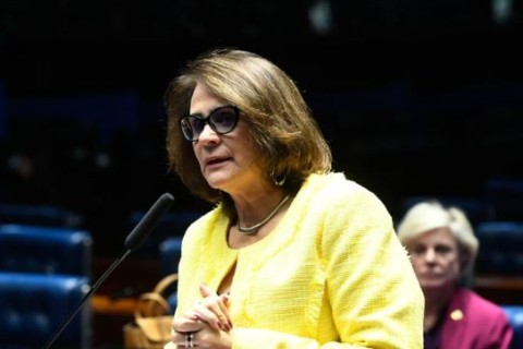 Grupo de juristas tenta calar Damares após denúncias de abusos no Marajó, senadora reage