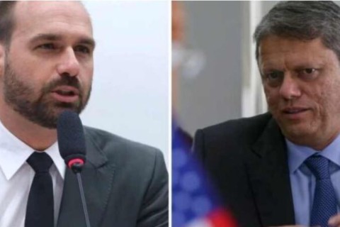 Eduardo Bolsonaro elogia fala de Tarcísio em ato na Paulista