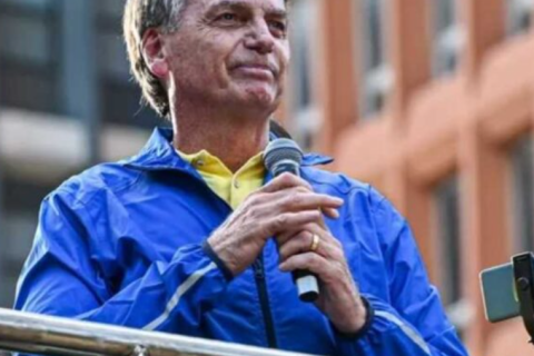 Bolsonaro celebra defesa de Trump e diz que ‘todos de bom senso acompanham aberração jurídica’