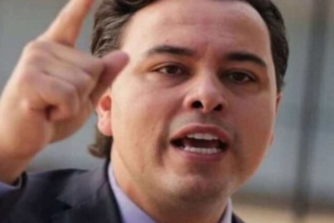 Chiquini critica pedido da PGR e diz que “Mauro Cid seria usado e depois descartado”