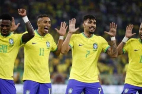 Camisa vermelha da Seleção teve 90% de reações negativas