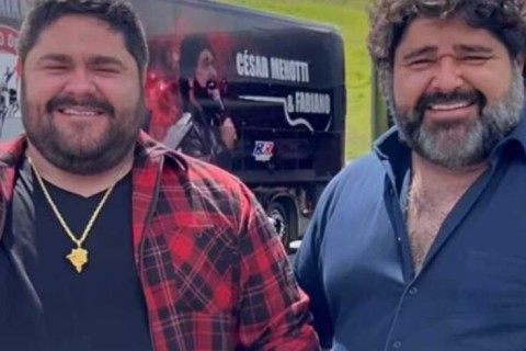 URGENTE: Fabiano, dupla sertaneja com César Menotti, sofre acidente de carro em Minas Gerais