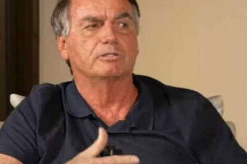 “Vexame”: Bolsonaro diz ter vergonha de postura de Janja na China