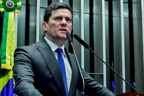 Sergio Moro se pronuncia sobre prisão domiciliar de Bolsonaro