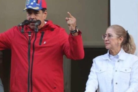 Maduro e esposa se feriram ao tentar fugir das forças dos EUA