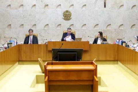 “STF acaba com as liberdades nas redes”, diz Novo