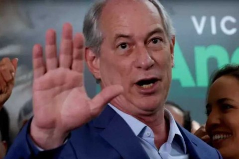 Ciro Gomes é condenado a pagar R$ 52 mil por chamar prefeita de ‘assessora de assuntos de cama’