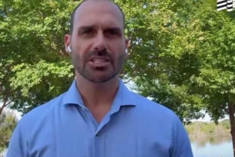 "Não vou recuar!" – Eduardo Bolsonaro desafia STF e garante: “Levo o mandato por mais três meses”