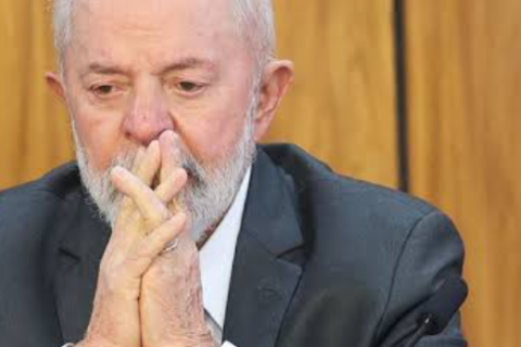 URGENTE: Justiça Exige Resposta em 48h do Governo Lula e INSS sobre Descontos Bilionários de Aposentados