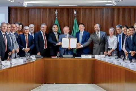 Classe média pagará isenção de conta para pobres, diz estudo