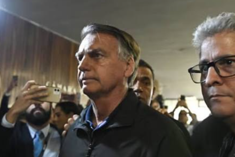 URGENTE: Bolsonaro é levado às pressas para hospital em Brasília