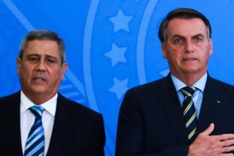 PGR pede arquivamento de investigação contra Bolsonaro e Braga Netto