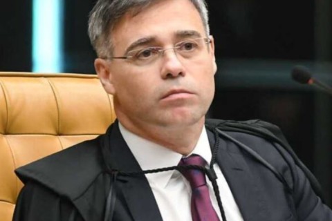 URGENTE: Mendonça dá 10 dias a Lula