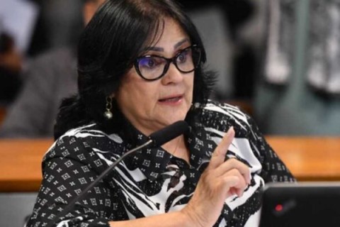 Damares aciona Justiça para impedir posse de novo ministro da Previdência
