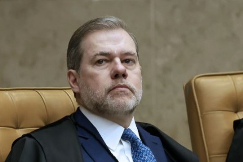 Toffoli anula condenações de doleiro da Lava Jato e acusa Moro e procuradores de “conluio”