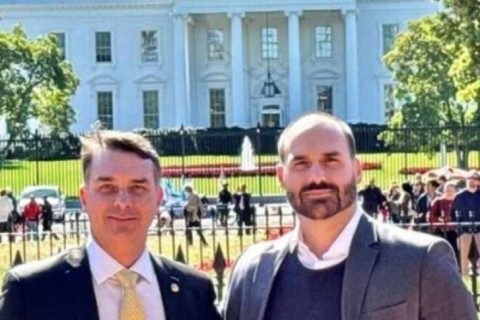 Flávio Bolsonaro visita o irmão Eduardo nos Estados Unidos