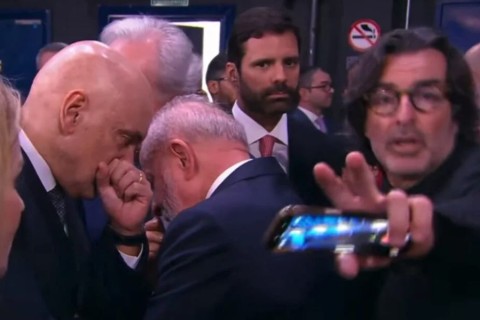 Conversa sigilosa entre Lula e Moraes levanta suspeitas após retirada de sanções dos EUA