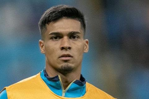 Arezo será vendido pelo Grêmio em caso de proposta de R$ 16 milhões