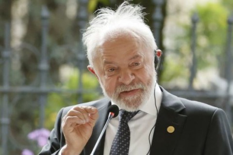 “Doa a quem doer”: Lula reforça plano de regular redes sociais